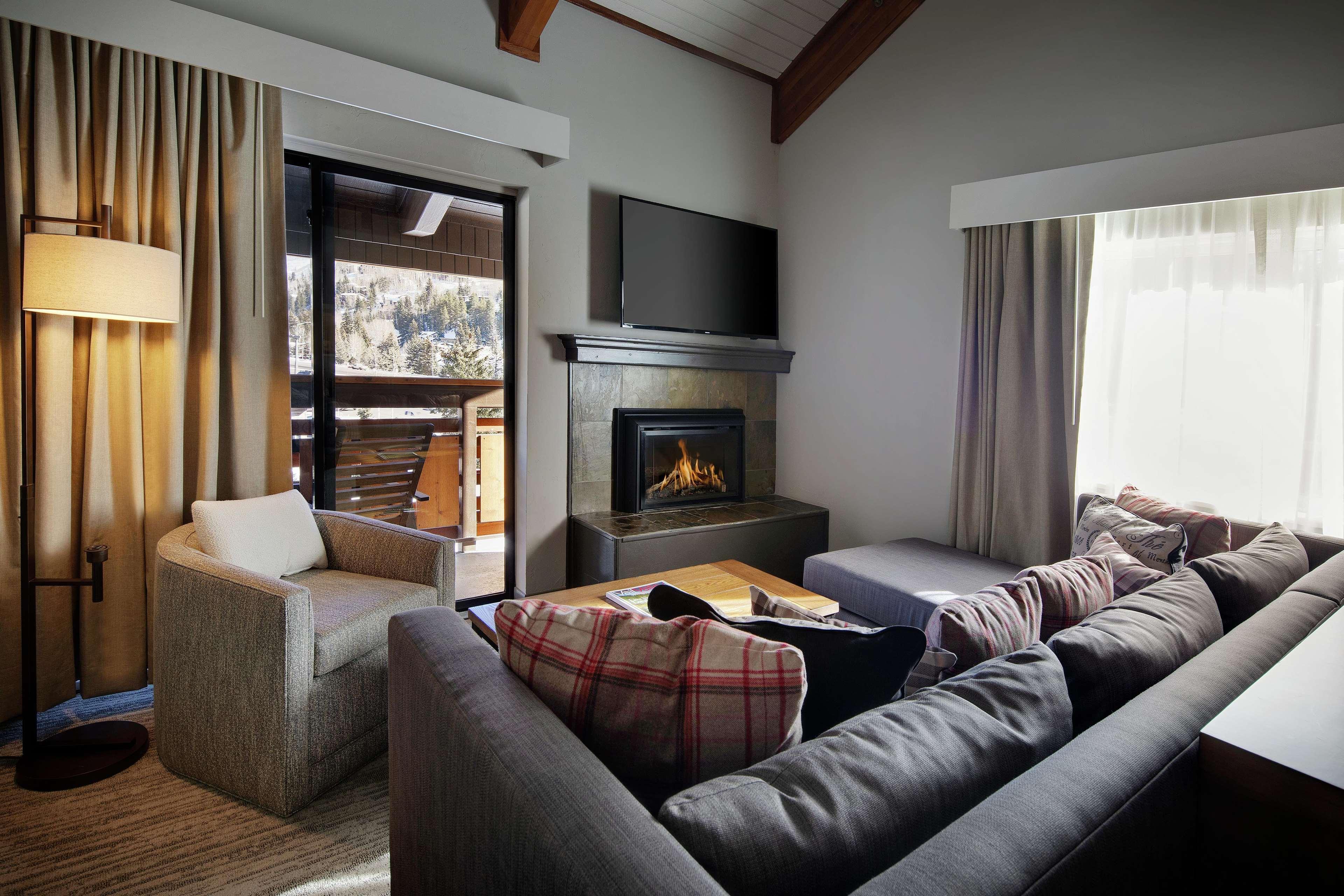 Highline Vail - A Doubletree By Hilton Hotel Exterior foto