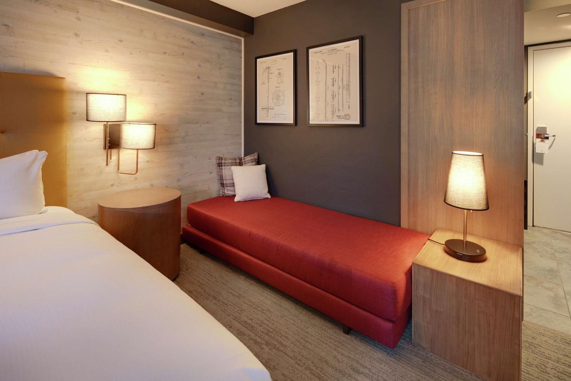 Highline Vail - A Doubletree By Hilton Hotel Exterior foto