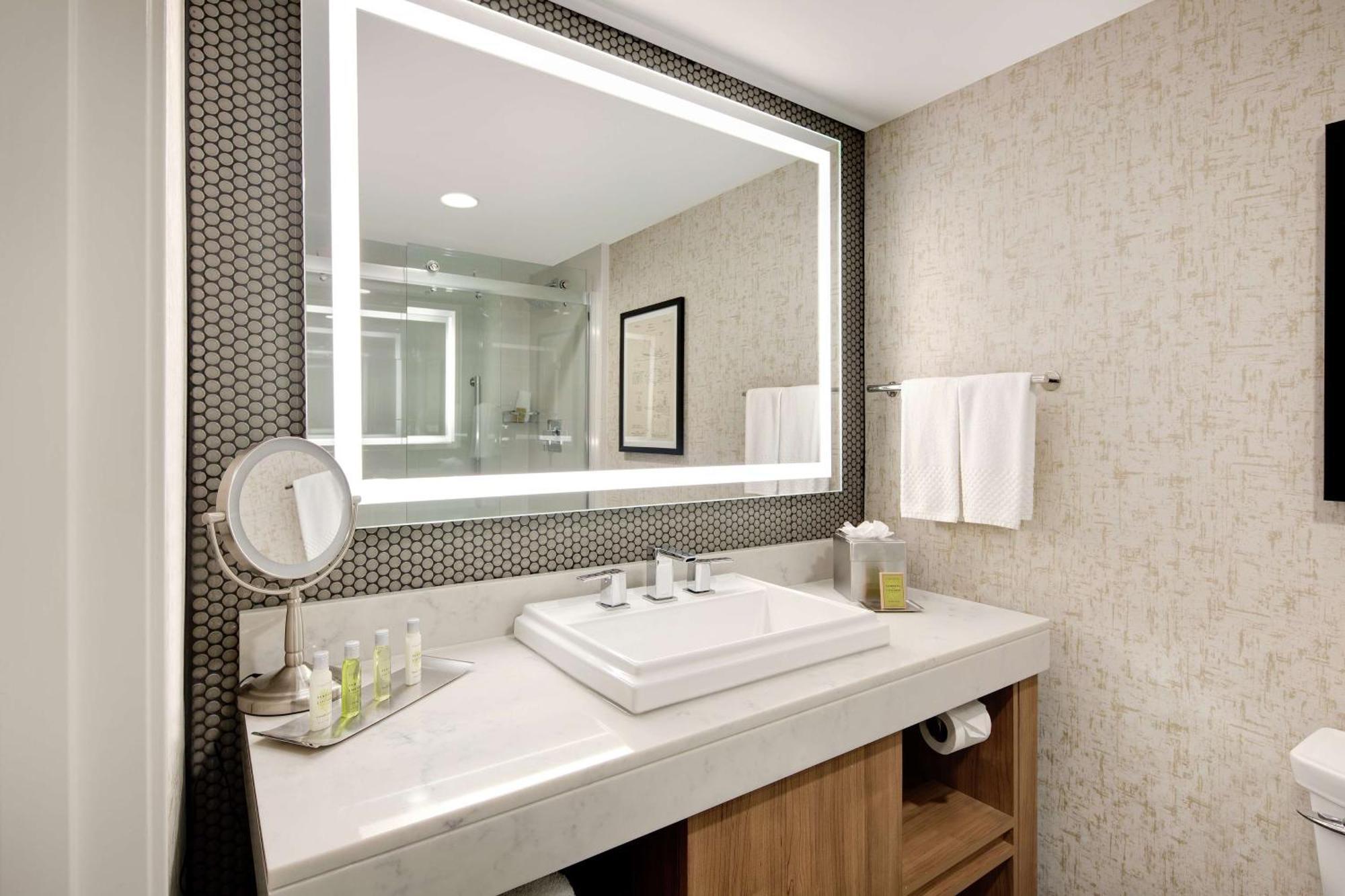 Highline Vail - A Doubletree By Hilton Hotel Exterior foto